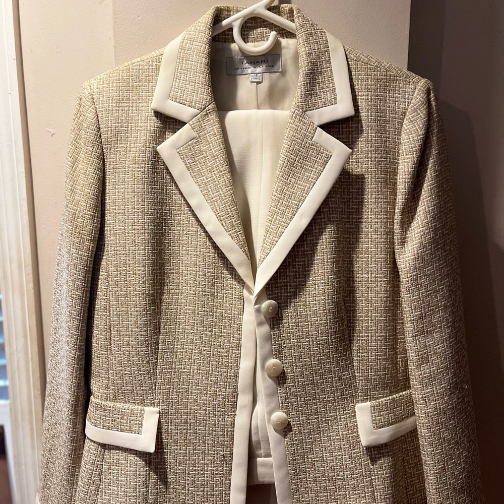 Tahari Blazer and pants
